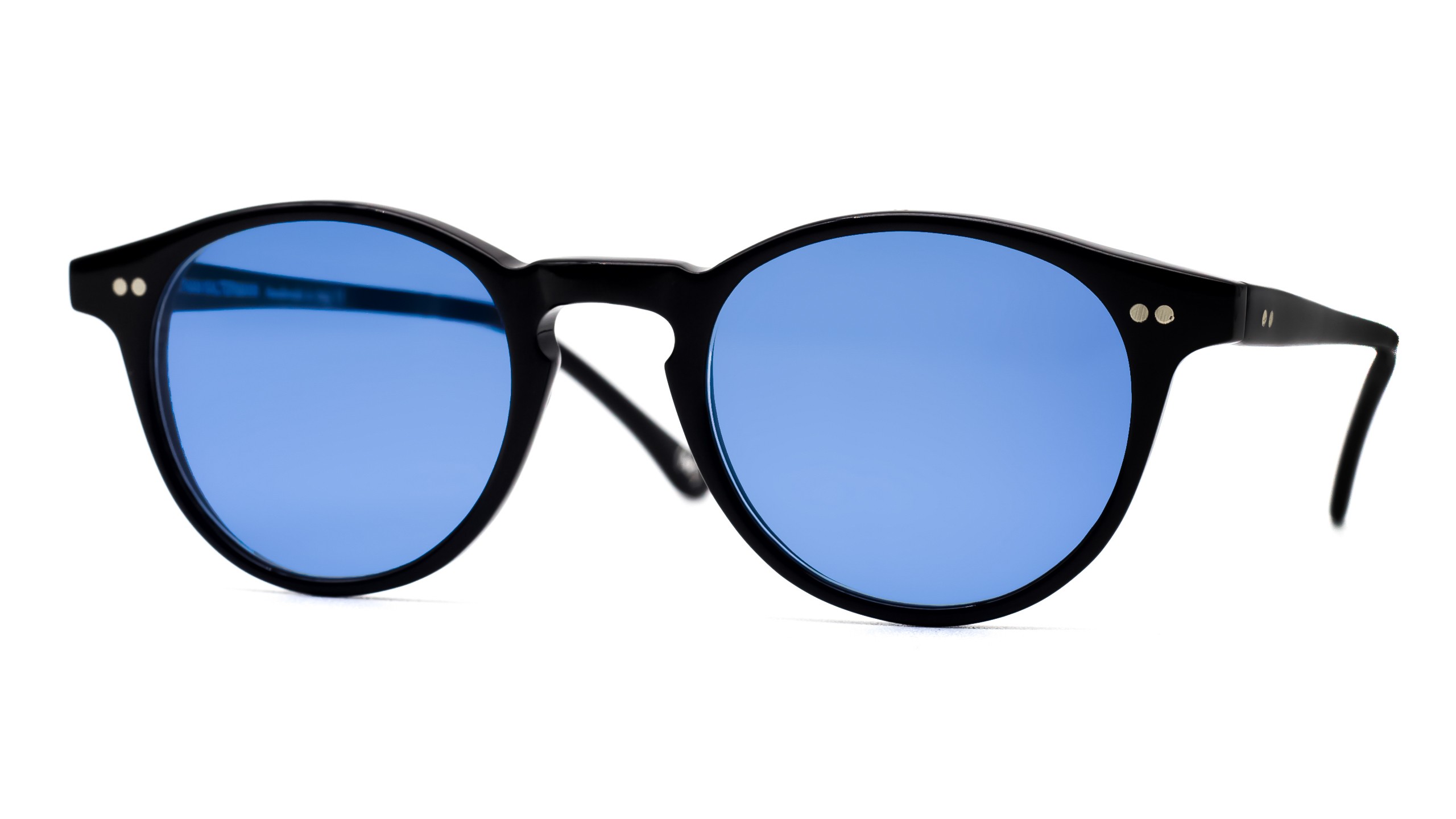 eyeglasses-Nathan-Kaltermann-made-in-Italy-Andrew-C01-Sole2